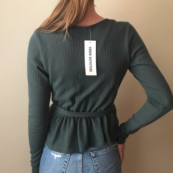 UO Wrap Top - Picture 4 of 7